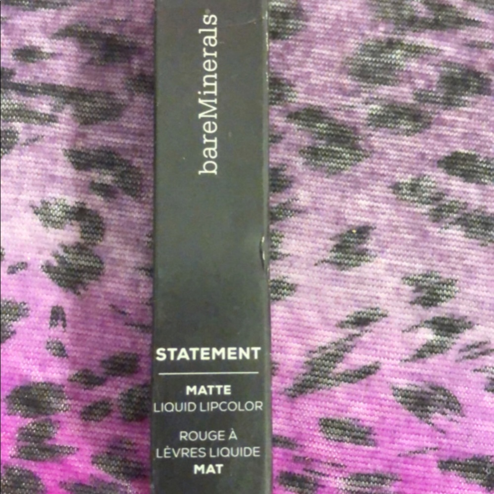 BNIB Bare minerals liquid lipstick in fresh